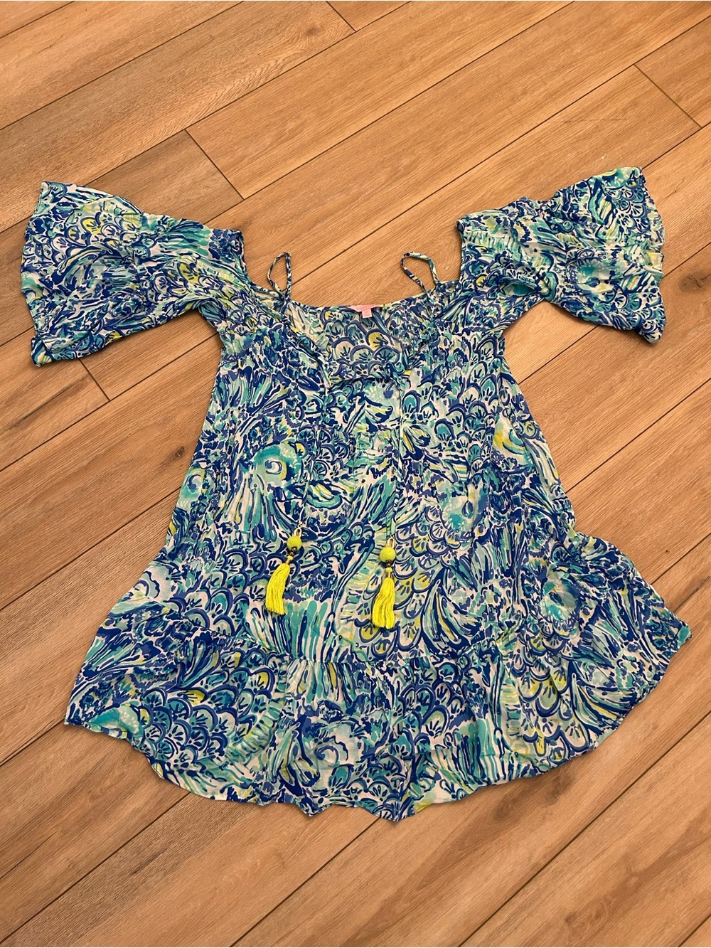 Women Lilly Pulitzer Blue & Teal floral Off-Shoulder Top with Yellow Tassels